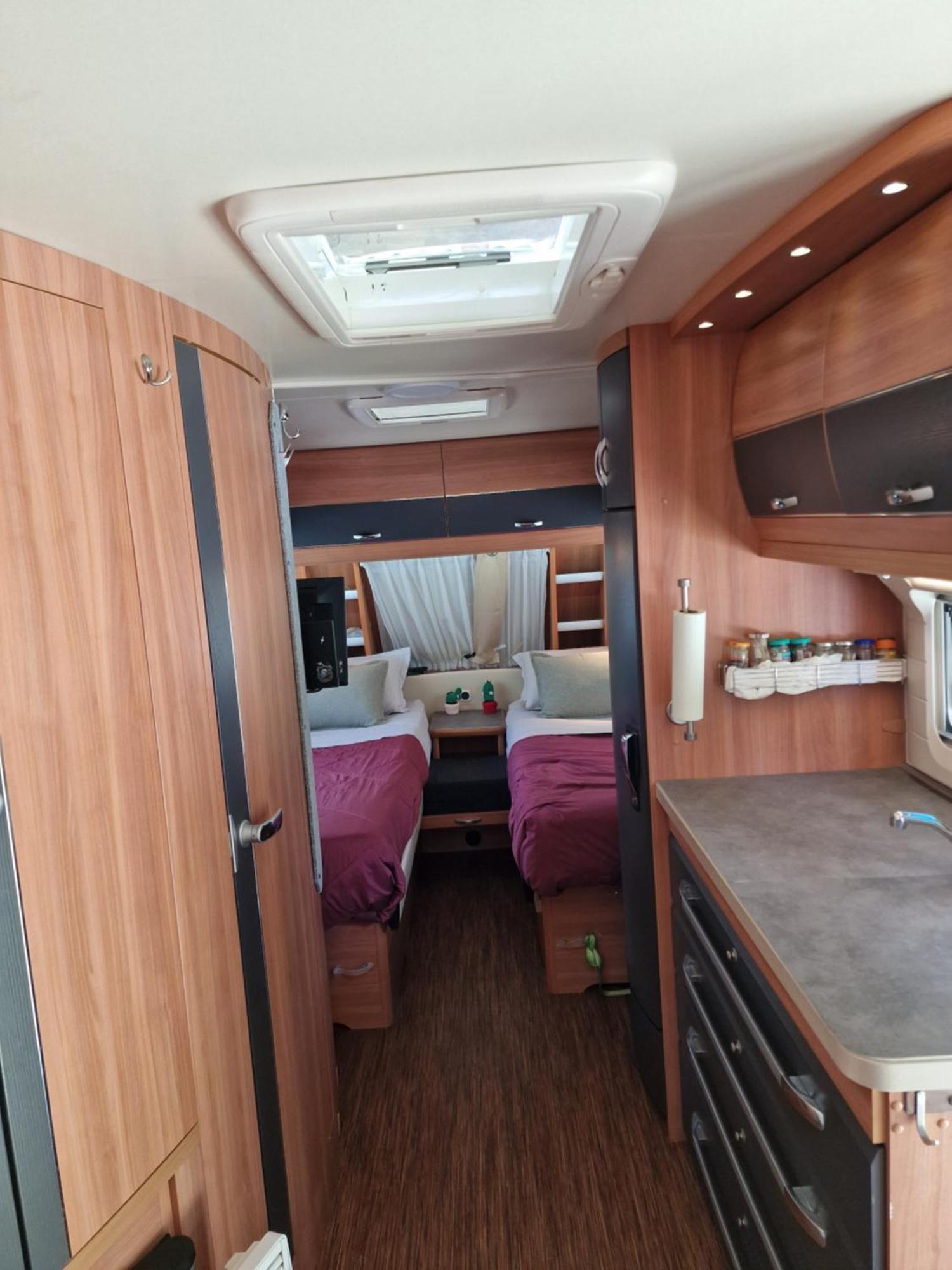 Magnifique Grande Caravane Aux Gorges De Daluis Campsite *