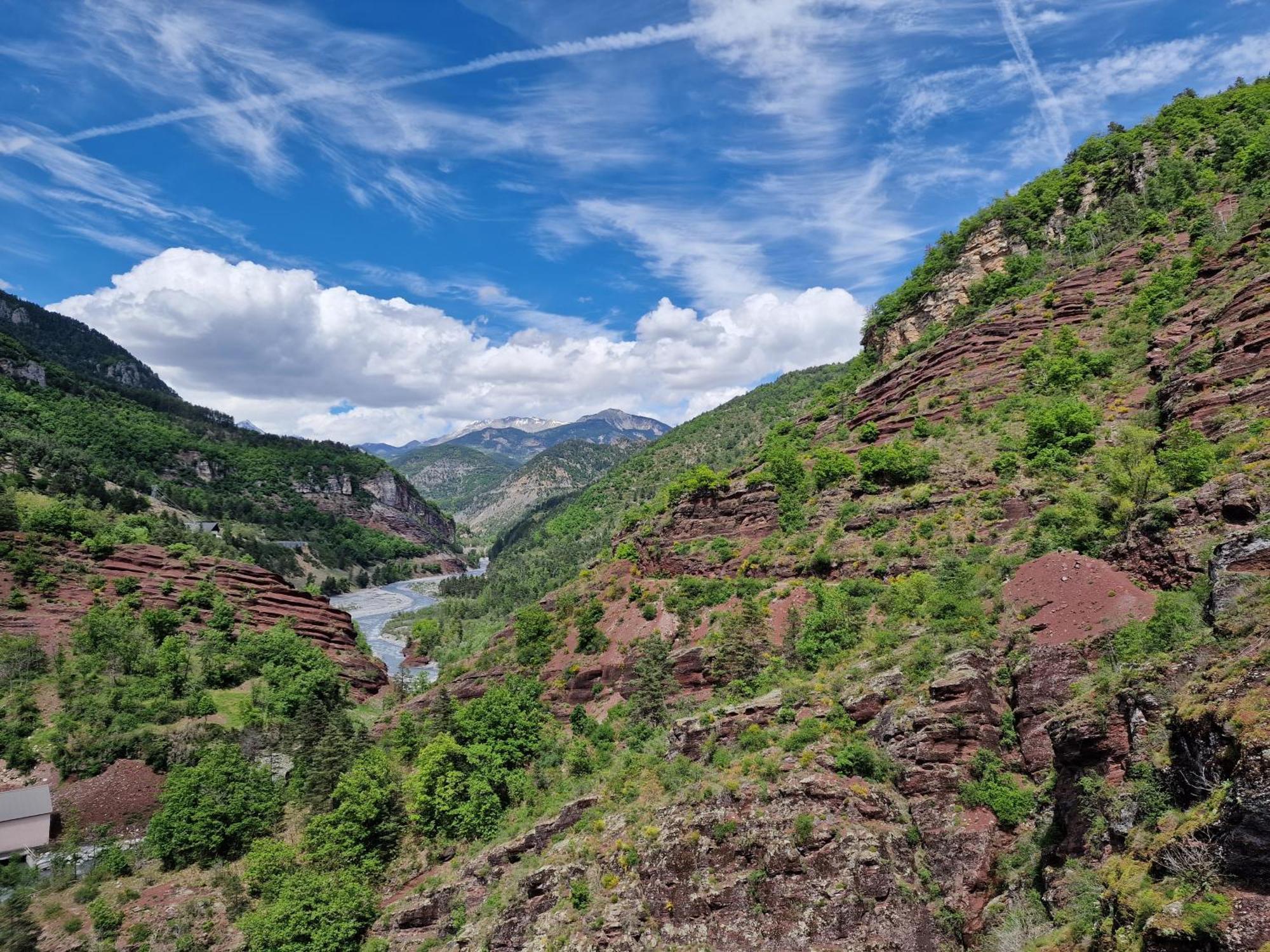 Magnifique Grande Caravane Aux Gorges De Daluis Campsite *