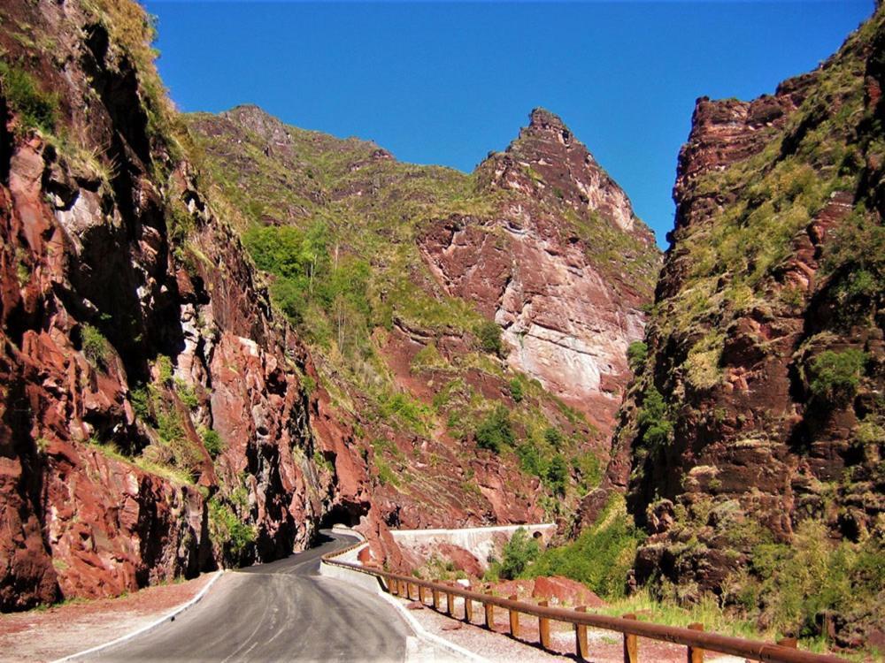 Campsite Magnifique Grande Caravane Aux Gorges De Daluis *